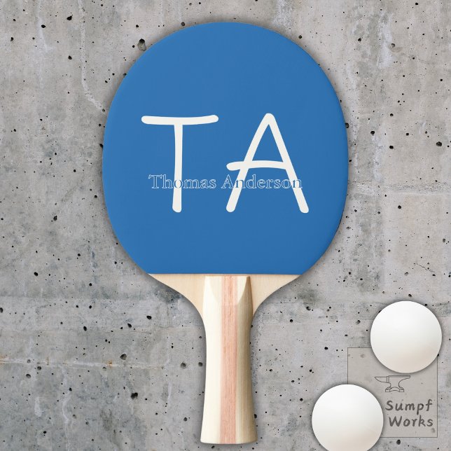 Raquette De Ping Pong Initiales et nom modernes en blanc et bleu (Créateur téléchargé)