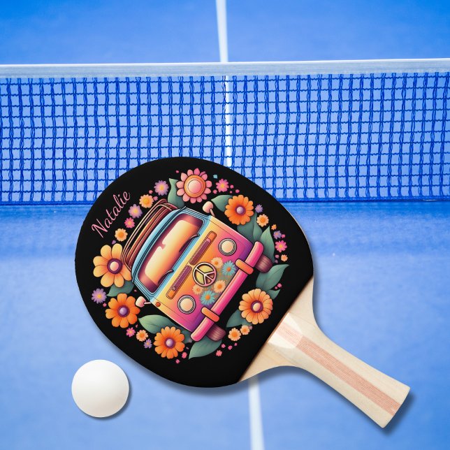 Raquette De Ping Pong Monogramme de bus à fleurs des années 1960 (Créateur téléchargé)