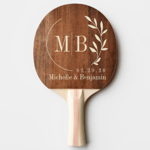 Raquette De Ping Pong Monogramme de mariage en bois de noyer rustique en