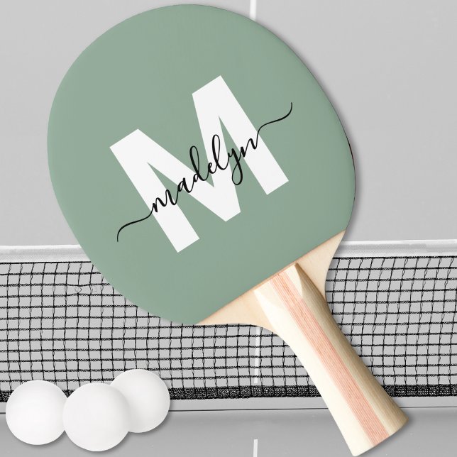Raquette De Ping Pong Monogramme de nom Vert Sauge (Sage Green Elegant Script Name Monogram Ping Pong Paddle)