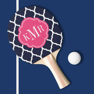 Raquette De Ping Pong Monogramme de Quatrefoil bleu marine et rose maroc
