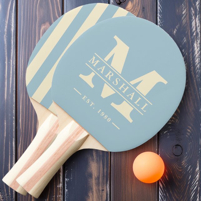 Raquette De Ping Pong Monogramme et nom superposé Polo rayé ciel clair (Créateur téléchargé)