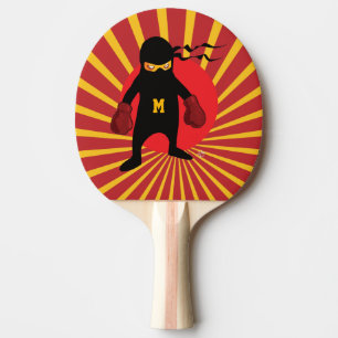 Raquette De Ping Pong Monogramme. Kawaii Cute Ninja pour Geek Nerd.