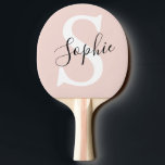 Raquette De Ping Pong Nom personnalisé moderne Monogram Pastel Rose<br><div class="desc">Nom personnalisé moderne Monogram Pastel Rose</div>