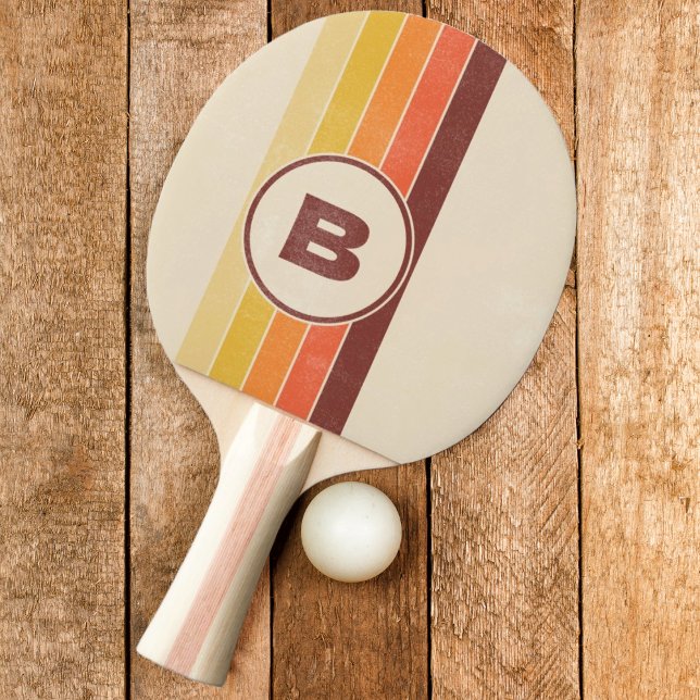 Raquette De Ping Pong Retro serré taché foncé avec initial (Créateur téléchargé)