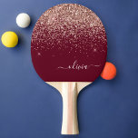 Raquette De Ping Pong Rose Bourgogne Gold Blush Pink Parties scintillant<br><div class="desc">Rose Gold - Blush Pink et Bourgogne Éparkle Parties scintillant Script Monogramme Nom Ping Pong Paddle. Cela rend le cadeau parfait pour 16 ans,  mariage,  douche nuptiale,  anniversaire,  baby shower ou bachelorette pour quelqu'un qui aime le luxe glam et les styles chic.</div>