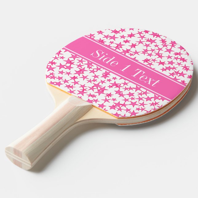 Raquette De Ping Pong Rose Chaud 2 Étoiles Fond Blanc, Monogramme Nom Ro (Devant Angle)