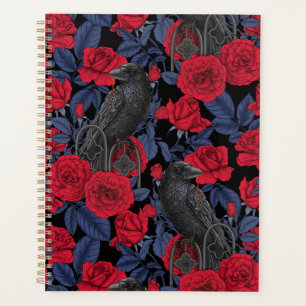 Ravages et roses avec des feuilles bleu foncé