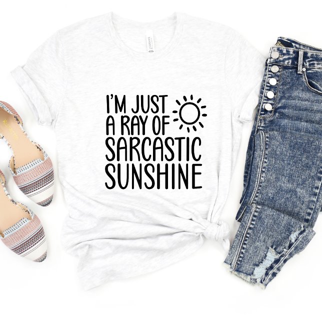 ...Ray of Sunshine Sarcasm Funny Meme T-shirt (Créateur téléchargé)