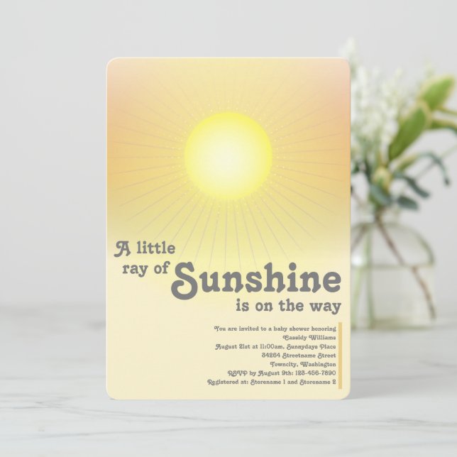 Ray of Sunshine Sun Baby shower Invitation (Debout devant)