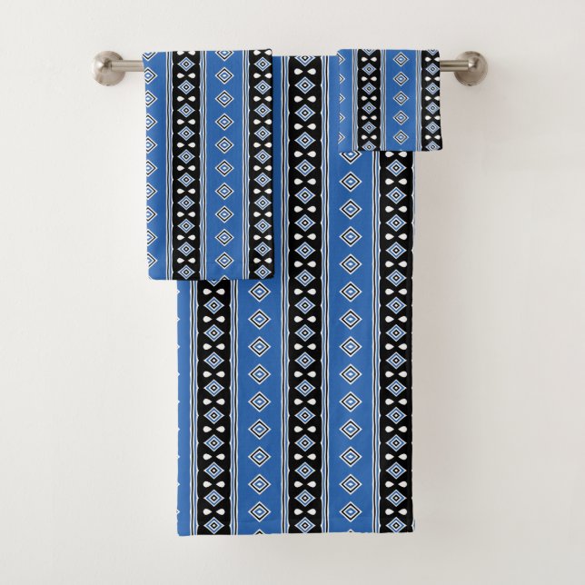 Rayures noires et bleues et diamants (En situation)