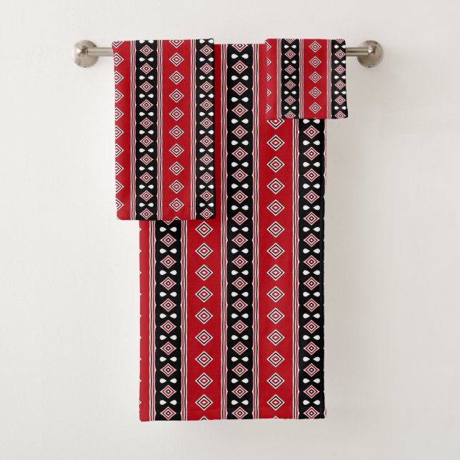 Rayures noires et rouges et diamants (En situation)