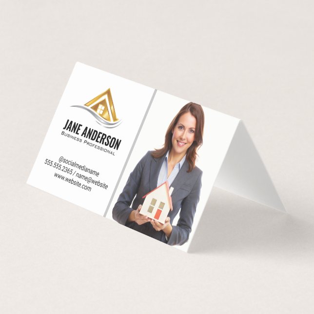 Realtor Holding Home | Femme d'affaires (Front)
