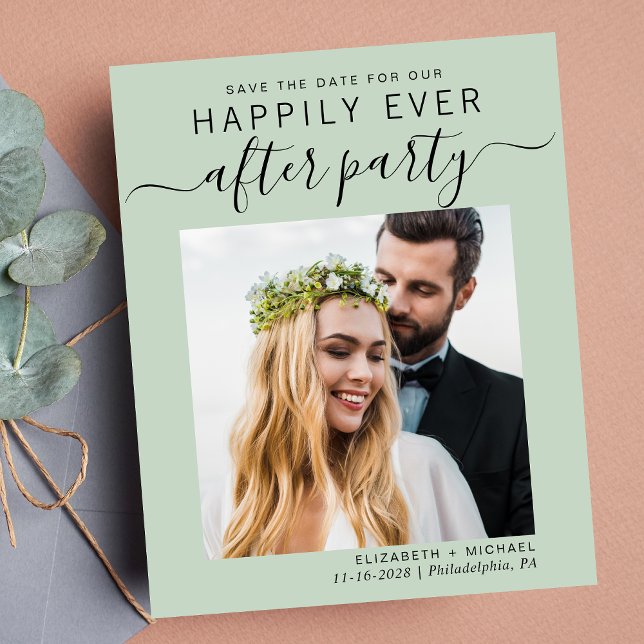 Réception de mariage Code QR Photo Sage Enregistre (A stylish save the date announcement for a reception to celebrate your elopement or private wedding)