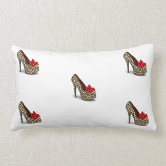 Rectangle Coussin de chaussure de léopard de talon haut