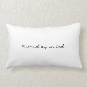 Rectangle Namast'ay dans le coussin de lit