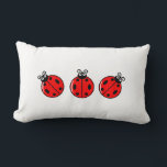 Rectangle Trois petits Ladybugs - Lumbar Coussin 13" x 21"<br><div class="desc">Trois petits Ladybugs - Lumbar Coussin blanc 13" x 21"</div>