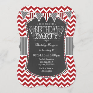 Red Chalkboard Chevron Invitation d'anniversaire