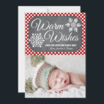 Red Dot Chalkboard Snowflake Carte photo de vacanc<br><div class="desc">Ajoutez votre photo de famille préférée ou la photo de Noël du premier jour férié ou bébé garçon ou petite fille à ce carte photo de vacances doux, moderne et joli à thème hivernal avec deux flocons de neige sur un arrière - plan de tableau noir et un motif de...</div>