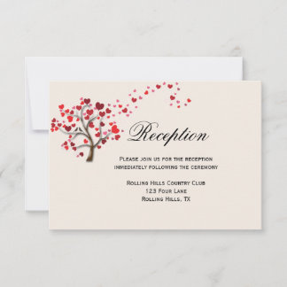 Red Heart Tree sur la carte de réception de mariag