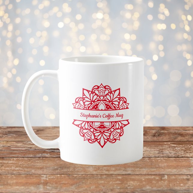 Red Mandala Art Nom personnalisé Café Mug (Créateur téléchargé)
