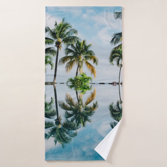 RÉFLEXION DE L'EAU DES PALMIERS DE COCO (Serviette de bain)
