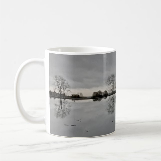 Réflexions du lac Mug (Gauche)