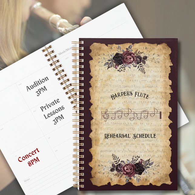 Registre de répétition de flûte classique antique (Cozy up your practice routine with a personalized moody botanical flute rehearsal planner. )