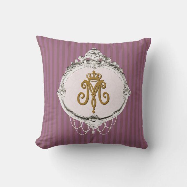 Reine Marie Antoinette ~ Coussin #170 (Recto)