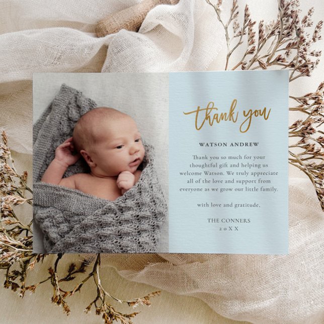 Remerciements Budget Script Photo Baby Boy Carte de remerciement (Light blue boys photo baby thank you card.)