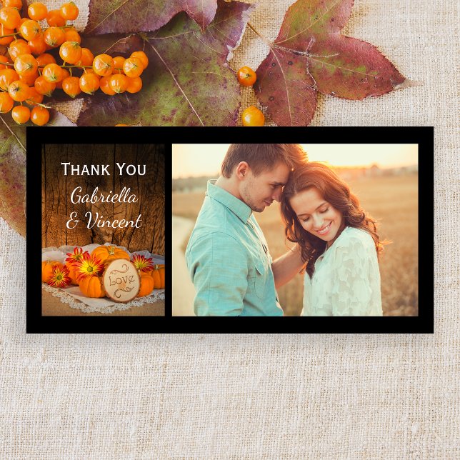 Remerciements Carte photo Mariage de automne Citrouille rustique (Say thanks after your Autumn event with the Rustic Pumpkins Fall Thank You Photo Card.)