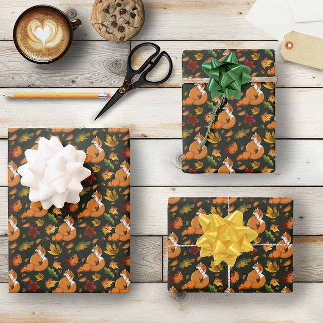 Renard roux Feuilles d'automne Glands Motif vert (Créateur téléchargé)