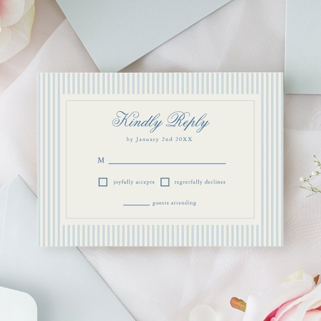 Réponse de mariage aux rayures bleu clair classiqu (classic light blue stripes formal wedding RSVP card)