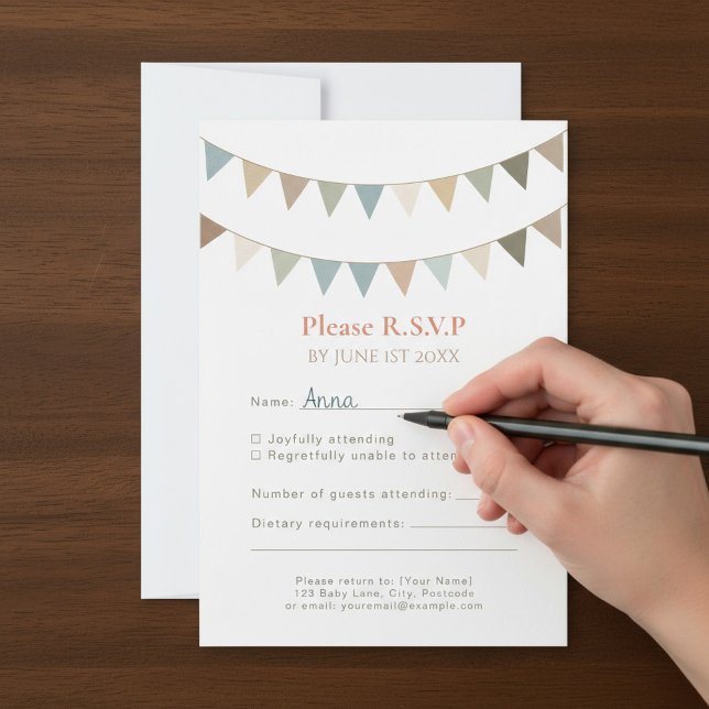 Réponse de mariage RSVP rustique faire-part neutre (Neutral bunting rustic RSVP wedding response card.)