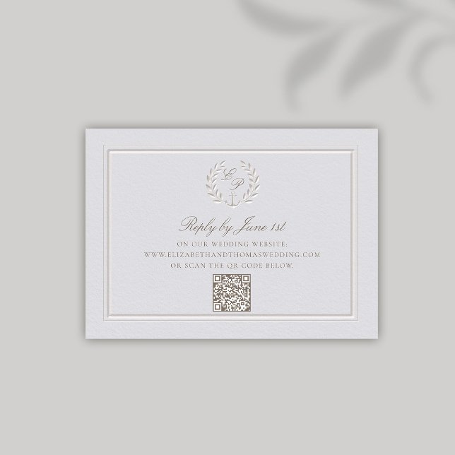 Réponse officielle du Mariage QR de la couronne d' (nautical wedding QR RSVP modern classic formal traditional faux embossed anchor crest monograms)