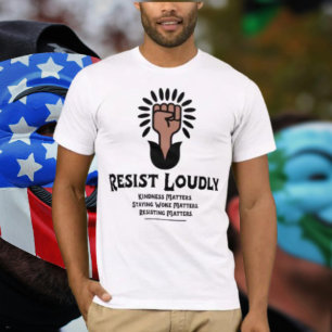Résistez à la T-shirt Poing levé pour la justice