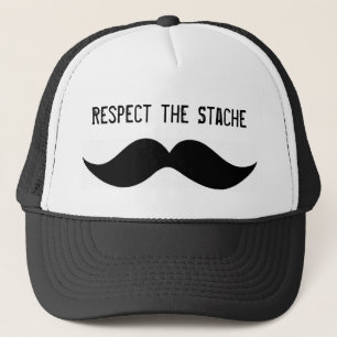 Respectez le casquette de Stache