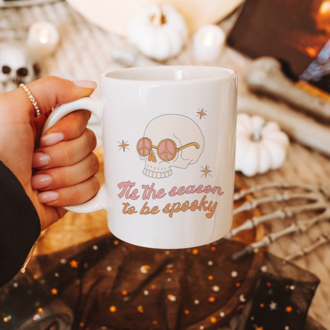 Retro C'Est La Saison D'Être Éffrayant Crâne Mug (Créateur téléchargé)