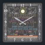 Retro Chalkboard Vous Êtes Mon Sunshine Horloge<br><div class="desc">Commémorez votre anniversaire,  mariage,  fiançailles,  etc.,  avec cette horloge carré rétro personnalisée. Fait un beau cadeau. Oeuvre d'Amelia Carrie</div>