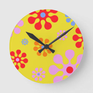 Rétro horloge murale géniale de jaune de motif de