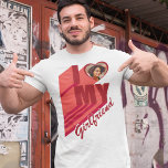 Retro I Love My Girlfriend T-Shirt<br><div class="desc">T-shirt de la jolie relation avec le dicton "I love my girl", personnalisé avec votre propre photo en forme de coeur d'amour. Offrez à votre petit ami ce t-shirt drôle pour son anniversaire, noël ou jour de la Saint-Valentin. Conseil photo : Coupez votre photo dans un carré avant de télécharger...</div>