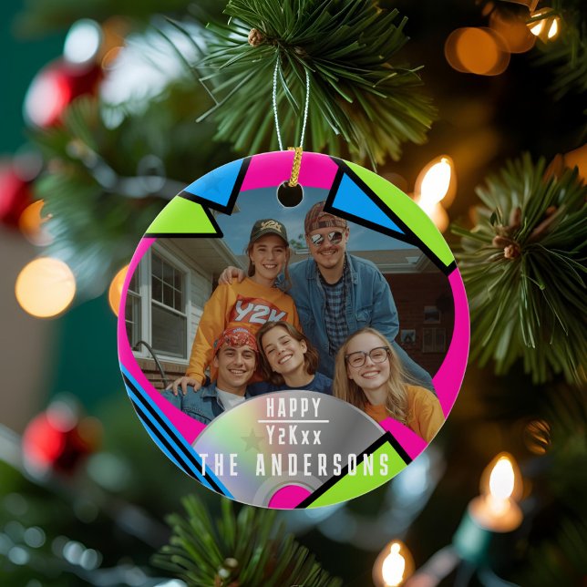 Retro Pop Art Photo Y2K Family Céramique Ornement (A fun and colorful y2k vibe ceramic ornament with space for your photo and name.)