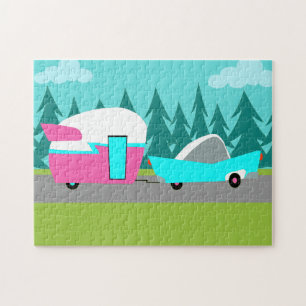 Rétro puzzle de campeur/remorque et de voiture