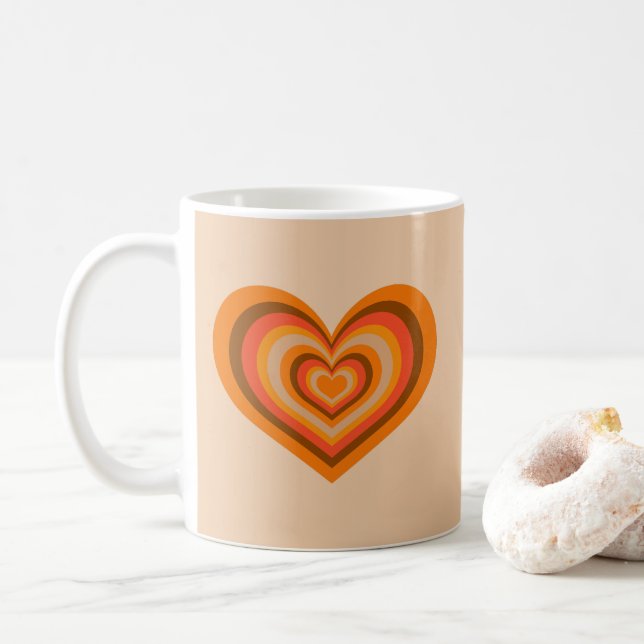 Retro Striped Heart Mug - Orange on Beige (Avec donut)