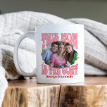 Retro This Mom is the Goat Photo Mug<br><div class="desc">Bouc rétro pour maman avec photo personnalisée. Votre photo sera affichée en forme d'autocollant ondulé et encadrée de "cette mère est la chèvre". lettrée dans la typographie rétro et décorée avec le coeur de l'amour. Personnalisez avec le ou les nom(s) de l'enfant, les enfants ou tout texte que vous aimez....</div>
