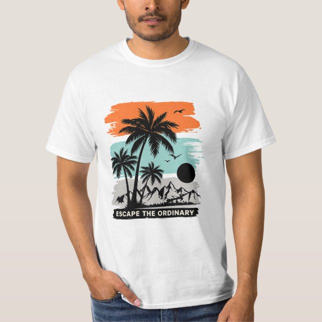 Retro Tropical Sunset Palm Tree T-Shirt – Minimal  (Devant)