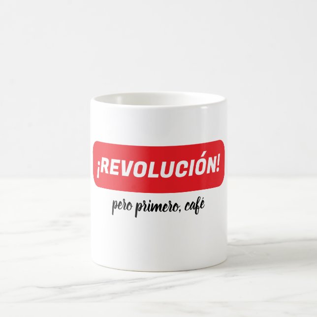 ¡Révolution ! mais d’abord, un mug novelty café (Centre)