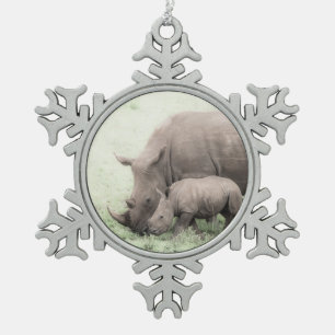 Rhinocéros blancs et ornement de flocon de neige