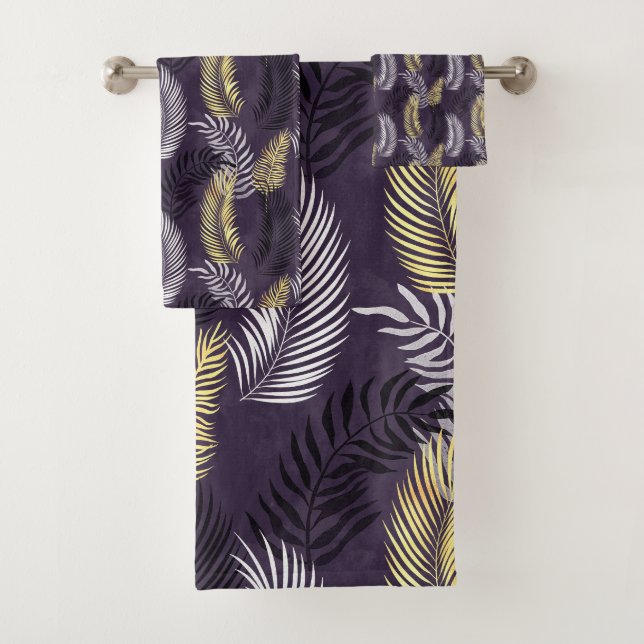 RICHE SERVIETTE DE SALLE DE BAINS EN HAWAIIAN PURP (En situation)
