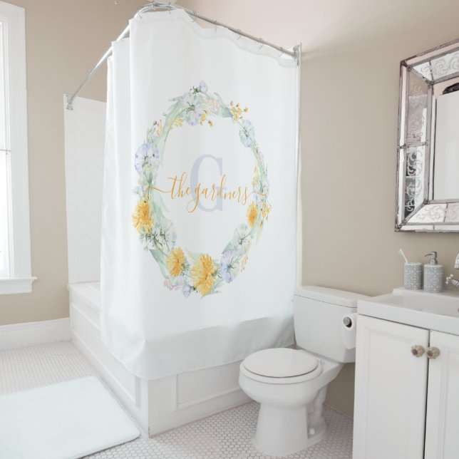 Rideau de douche avec pissenlit monogrammé (En situation)